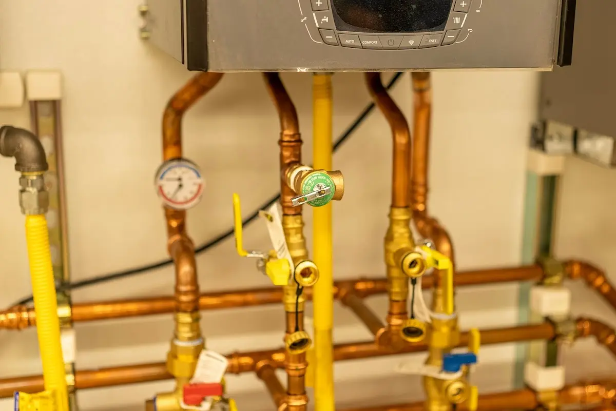 Licensed technician providing Slab Leak Repair for a homeowner in Hillsboro