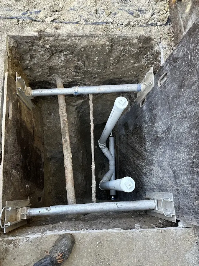 Experienced plumber completing Gas Line Repair work in Hillsboro